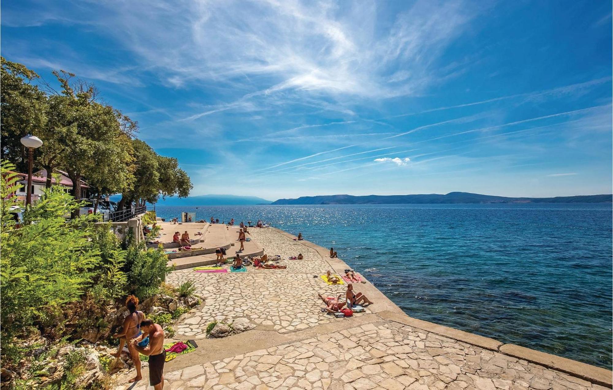 Lovely Apartment In Selce With House Sea View Εξωτερικό φωτογραφία